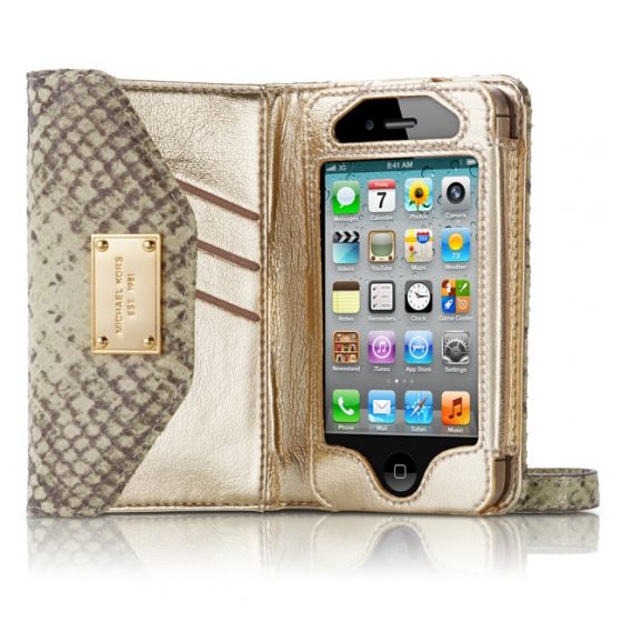 Michael Kors iPhone Clutch 5