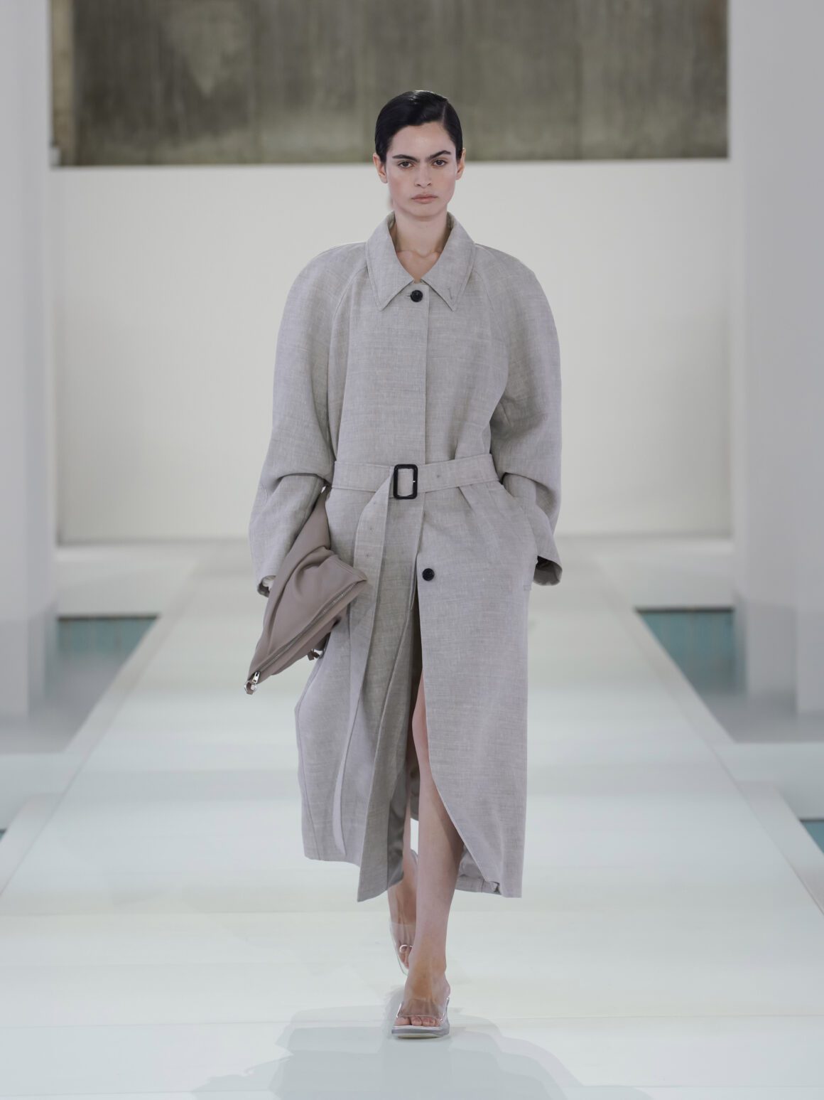 COS Stages a Cinematic Debut in Seoul with Its Spring Summer 2026 Collection 18 COS Runway 2026 - Seoul Korea