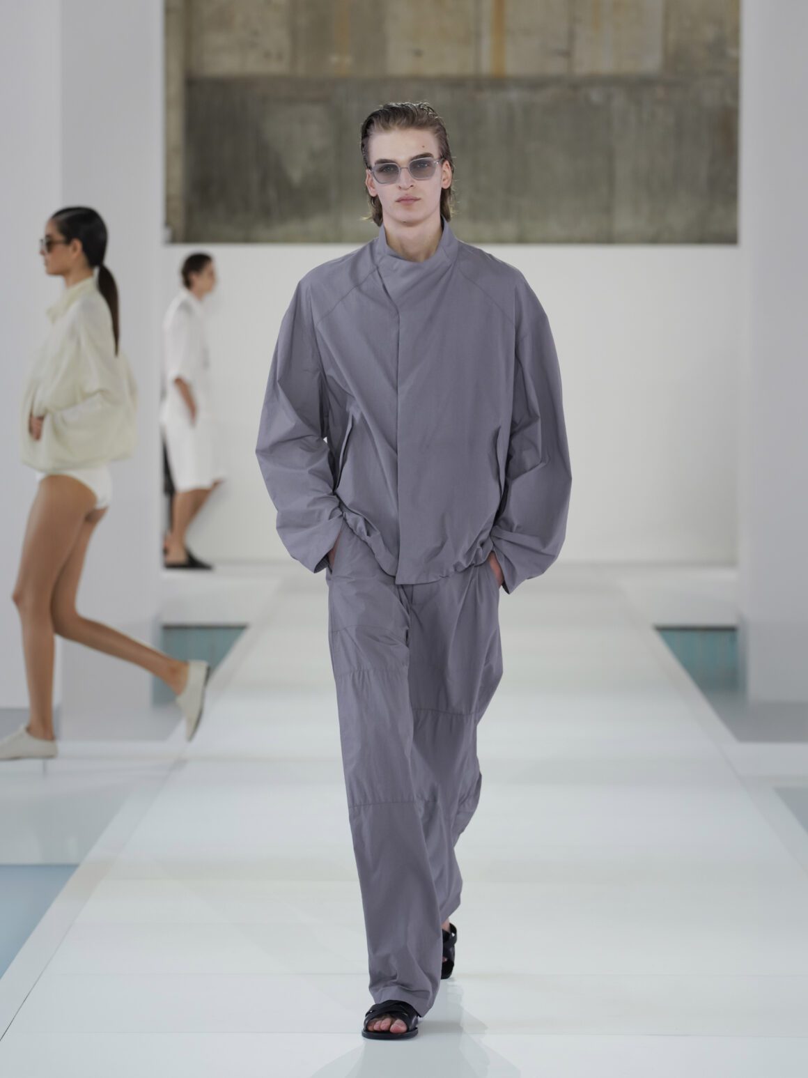 COS Stages a Cinematic Debut in Seoul with Its Spring Summer 2026 Collection 15 COS Runway 2026 - Seoul Korea
